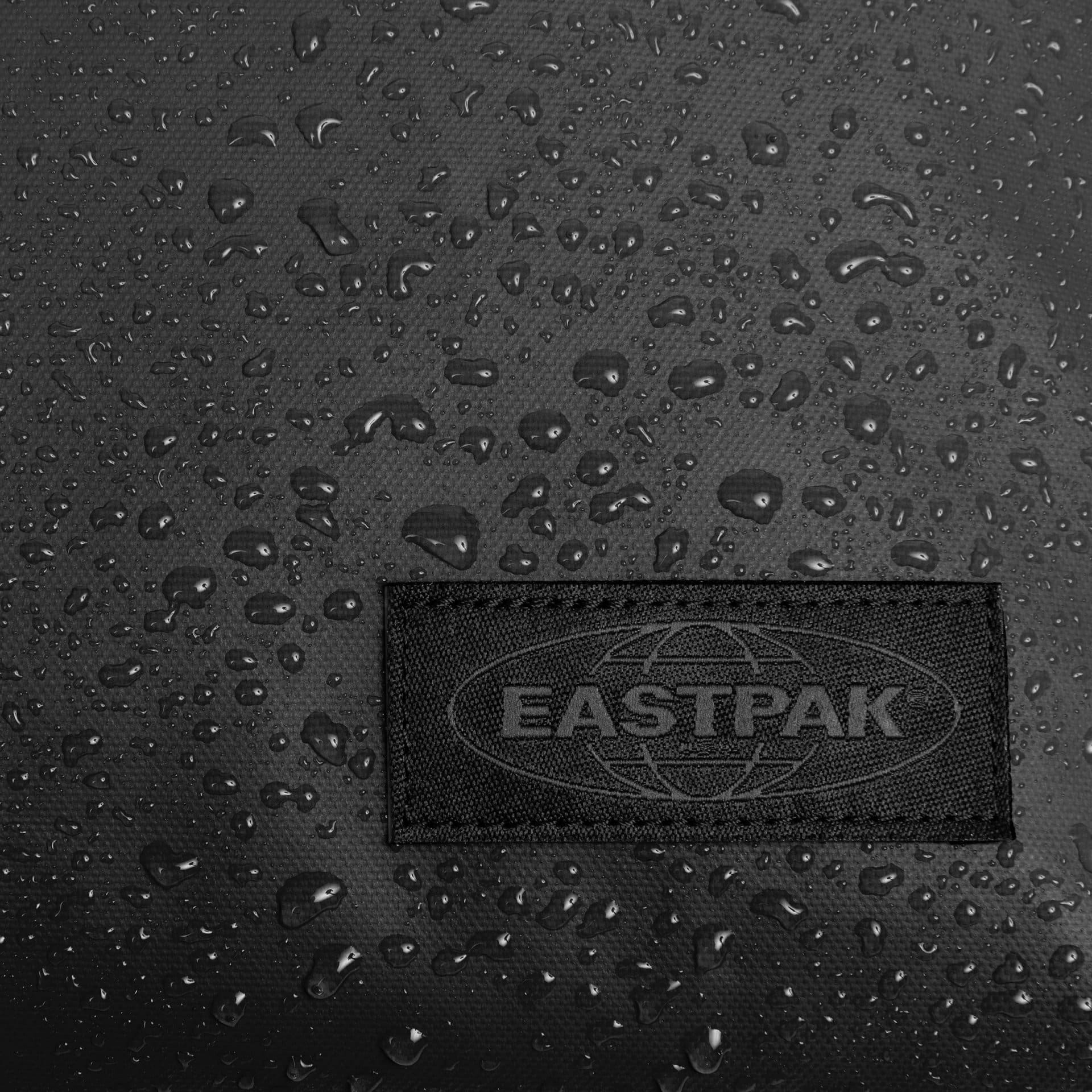 EK00026E_4Y8_ALT006_UC281233_nHigh-1.jpeg
